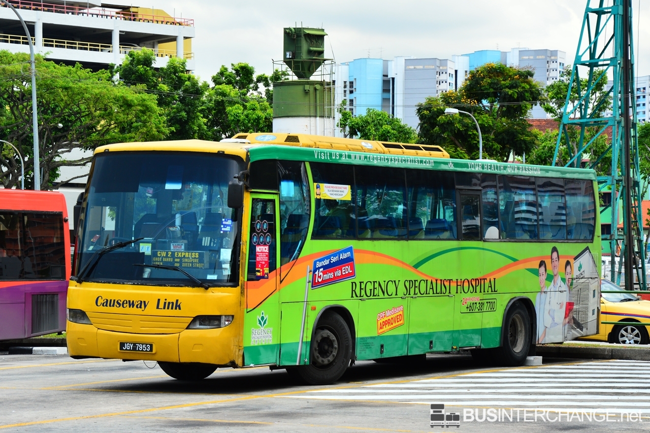 A MAN 18.310 (JGY7953) operating on Causeway Link bus service CW2