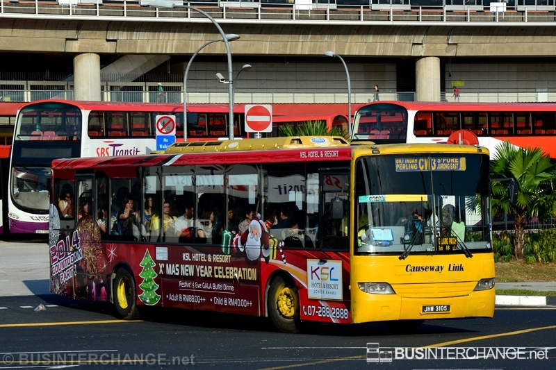 A Mercedes-Benz CBC1725 (JHW3105) operating on Causeway Link bus service CW3