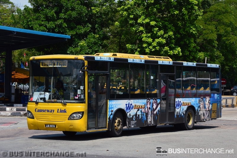 A Mercedes-Benz CBC1725 (JJQ8074) operating on Causeway Link bus service 777