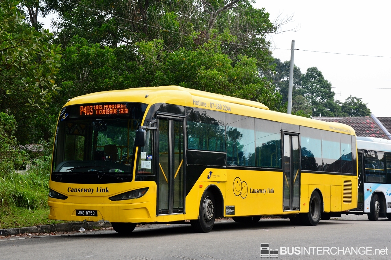 A Sksbus SA12-300 (JMS8753) operating on Causeway Link bus service P403