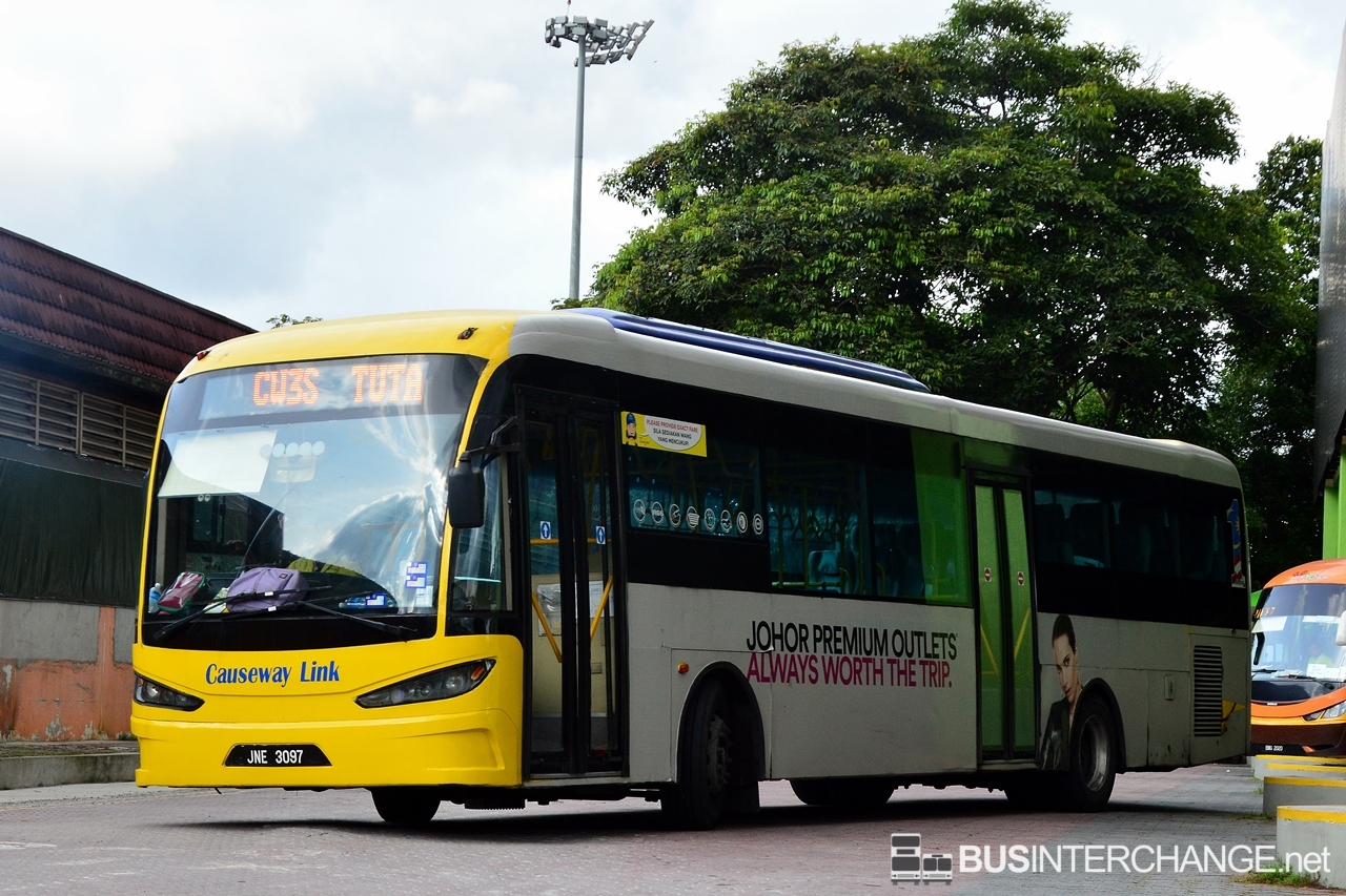 A Sksbus SA12-300 (JNE3097 ) operating on Causeway Link bus service CW3S