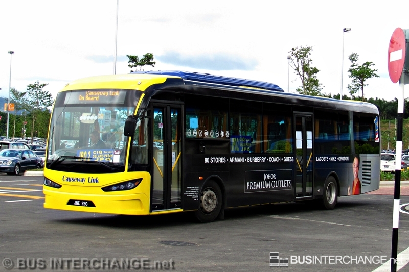 A Sksbus SA12-300 (JNE 290) operating on Causeway Link bus service JPO2