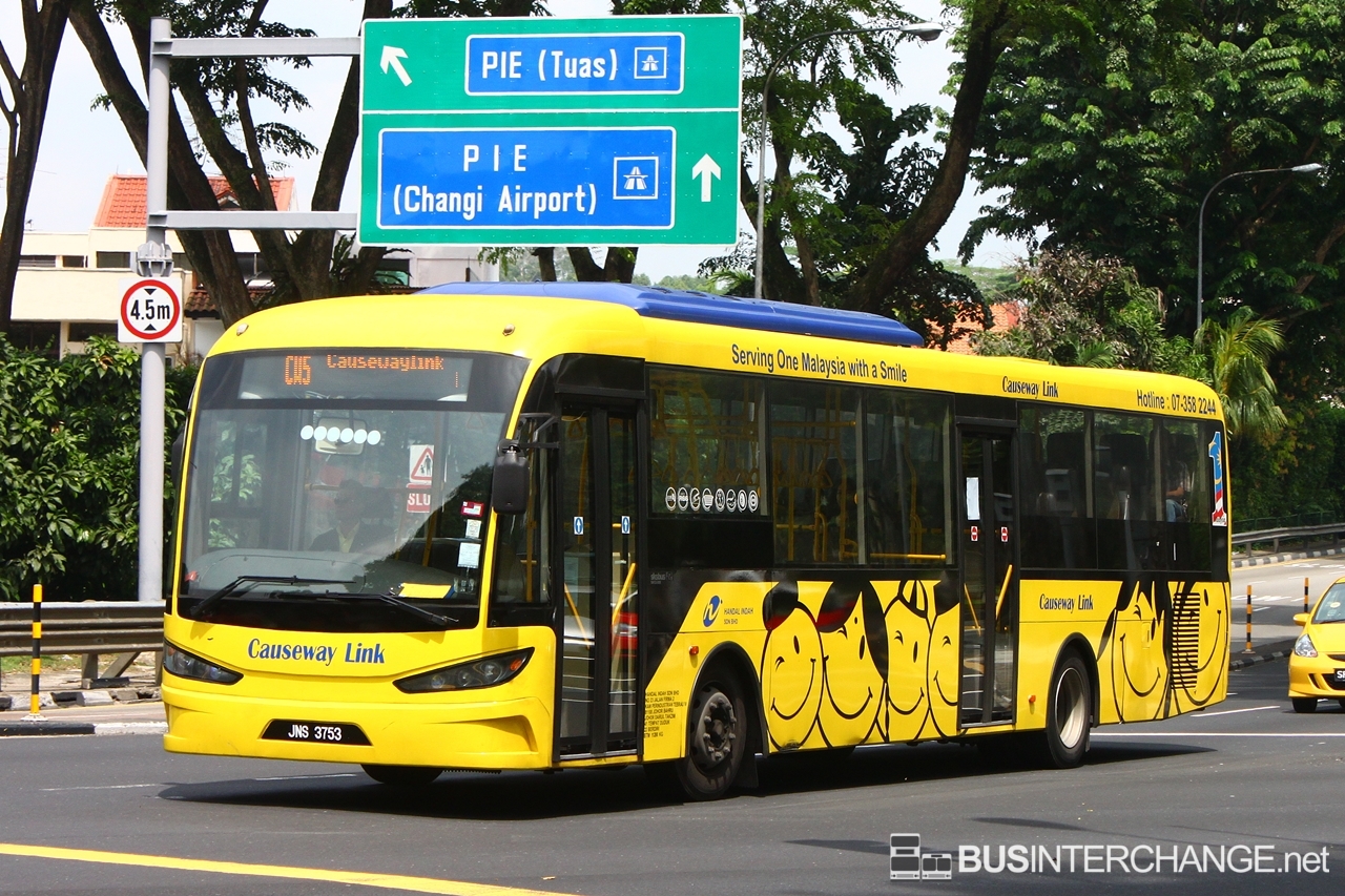 A Sksbus SA12-300 (JNS3753) operating on Causeway Link bus service CW5