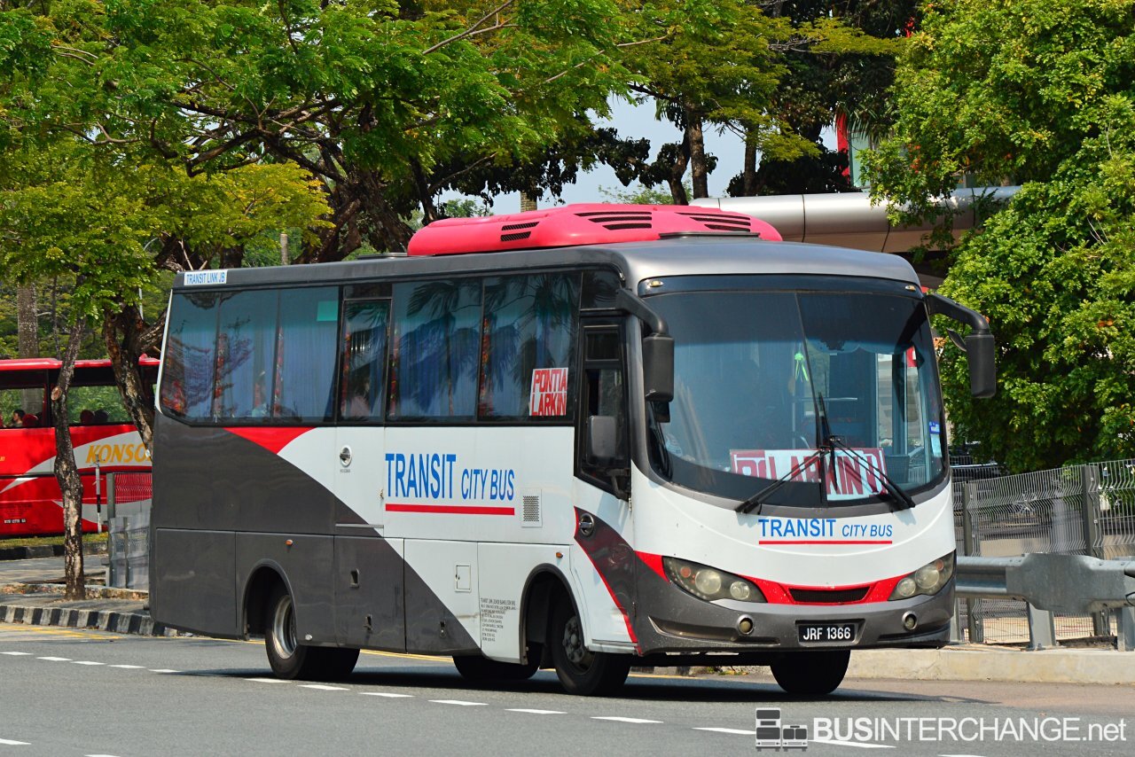 A Hino XZU720R (JRF1366) operating on City Bus bus service 3
