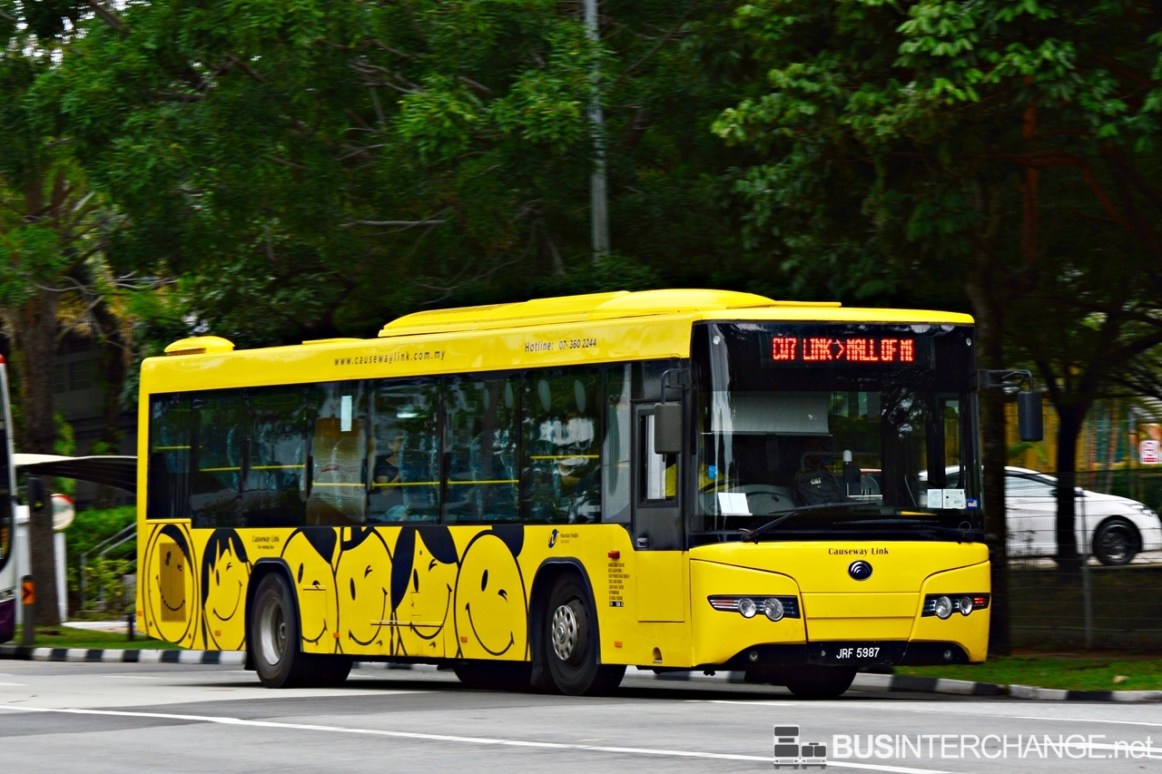 A Yutong ZK6118HG (JRF5987) operating on Causeway Link bus service CW7