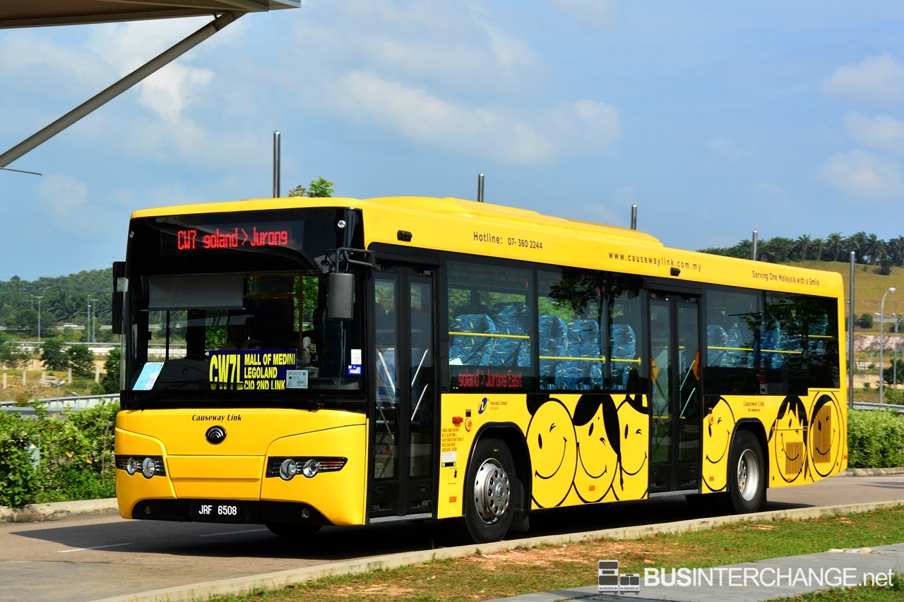 A Yutong ZK6118HG (JRF6508 ) operating on Causeway Link bus service CW7L