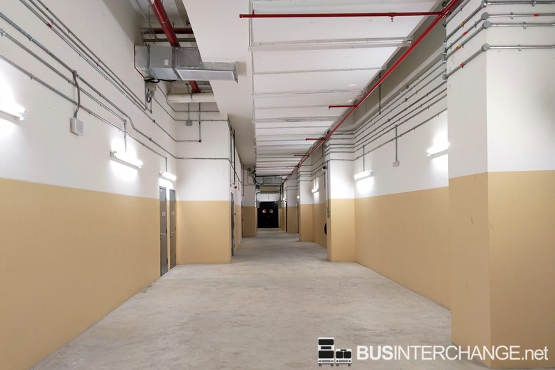 Entrance from bus stop to The Mall, Mid Valley Southkey